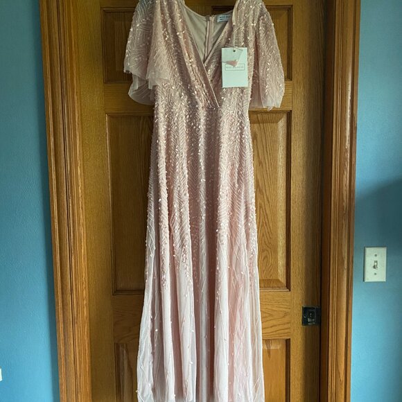 NWT $598 Size 6 Mac Duggal Beaded Butterfly Sleeve Dress - Rose - Picture 5 of 5